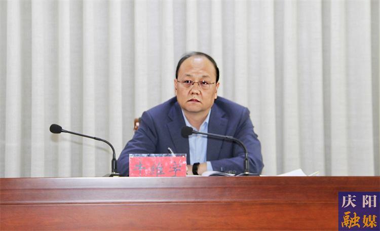 引大引強引頭部 為數(shù)字經(jīng)濟(jì)賦智賦能 ——訪慶陽市住建局黨組書記、局長牛維宇