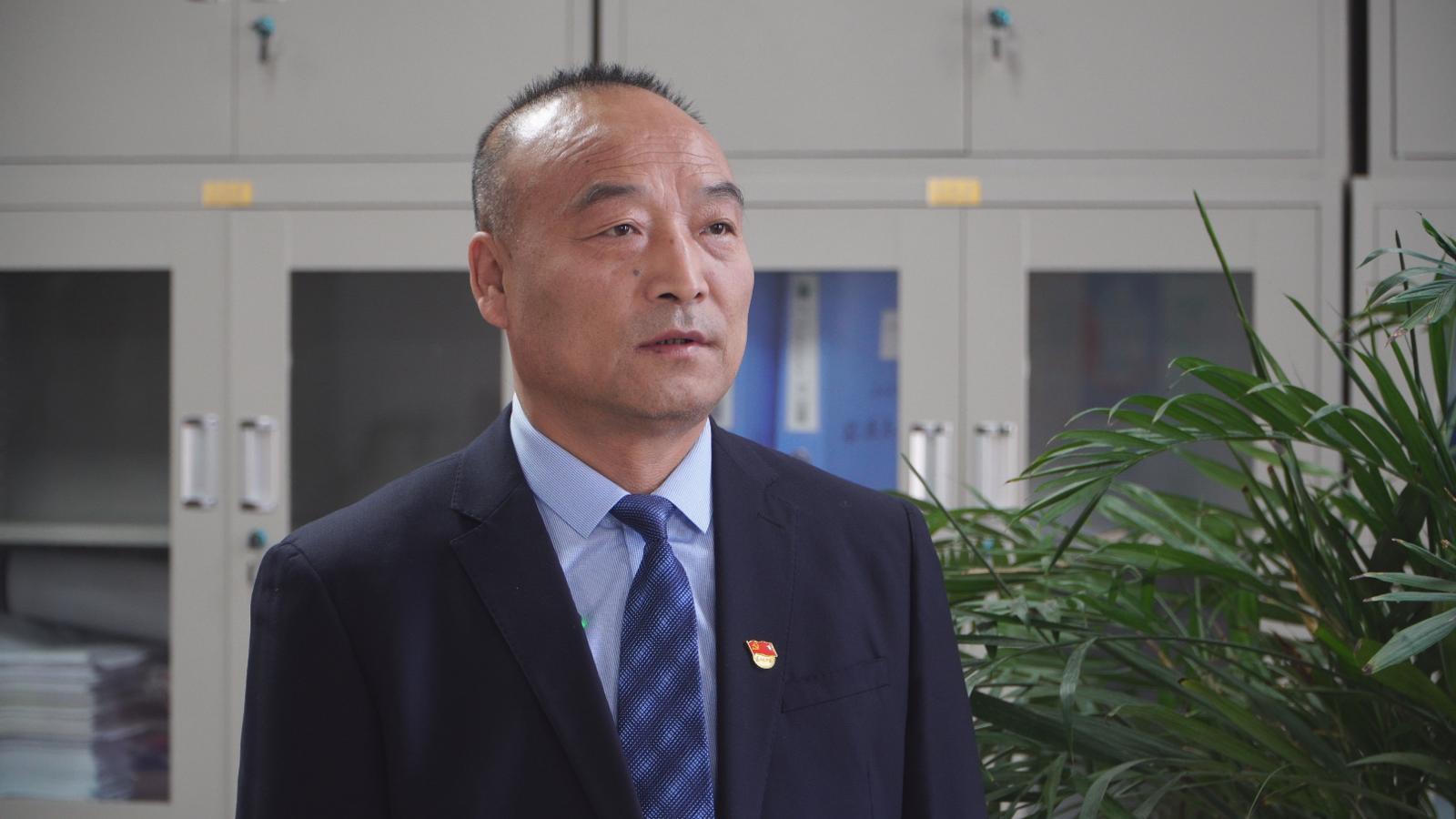 【數(shù)字經(jīng)濟招商選資】以綠電聚合供電模式降電價 提高數(shù)字經(jīng)濟招商競爭力——訪市能源局黨組書記、局長劉興峰